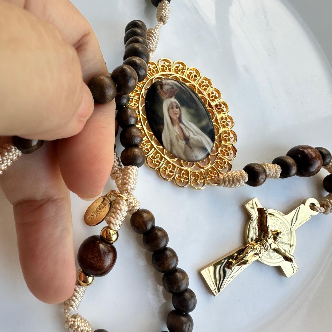 Rosario en madera Virgen de Fatima