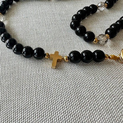 Dolor de madre, nos unimos en oración con la Virgen Dolorosa.