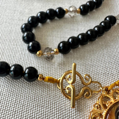 Dolor de madre, nos unimos en oración con la Virgen Dolorosa.