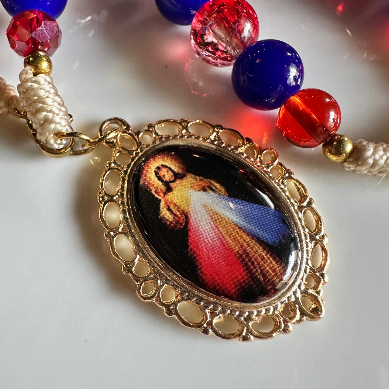 Santo Dios, fuerte, e inmortal