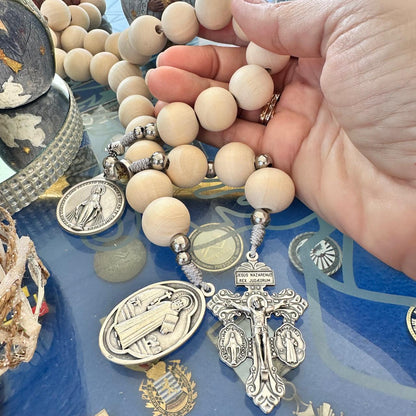 Lineal Milagrosa y San Benito